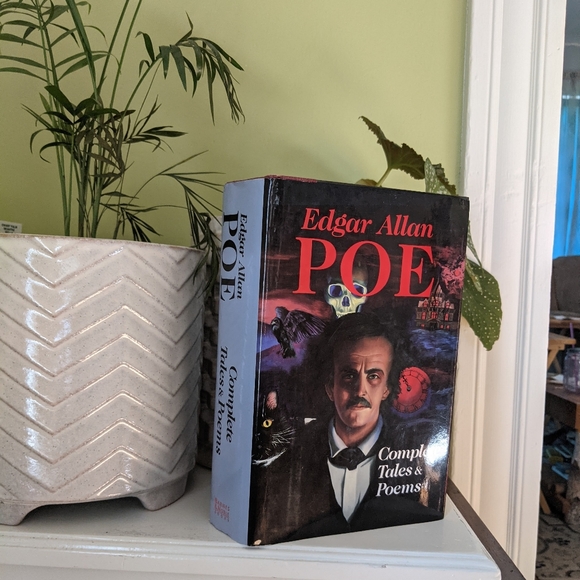 Edgar Allan Poe Complete Tales & Poems Hard Cover - Picture 2 of 7